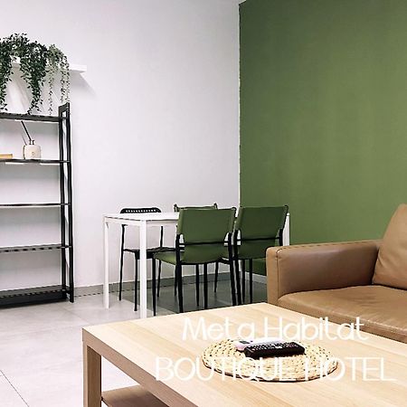 Hostel Ramon Lujan 91 มาดริด ภายนอก รูปภาพ